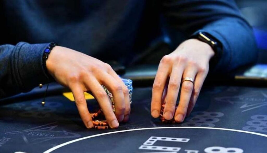 Dịch vụ huấn luyện poker trên thế giới